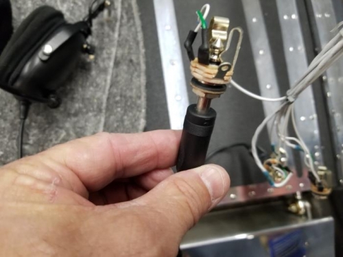 Inserted to first detent results in normal operations.