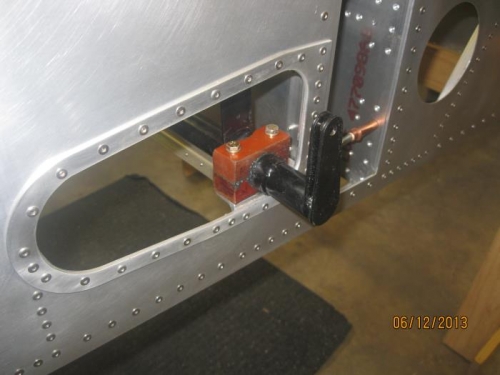 Outside left view of Flap drive and phenolic blocks.