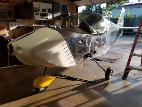 Jeffs work on the cowling is coming along.