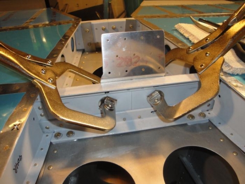Mounting the forward attach plate