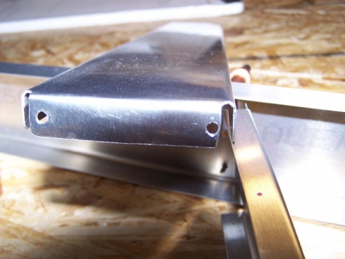 SNX-T04-02 Rivet hole too close to edge