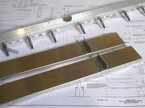 Angle with notch and hinge, and the SNX-F10-09 L/R set