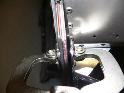 Close-up of upper shims - .063, .032, and .025