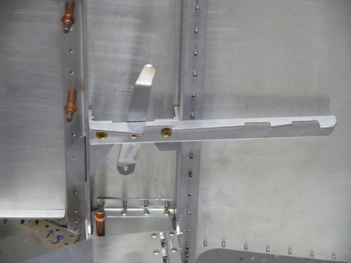 Close-up of trim/flap quadrant