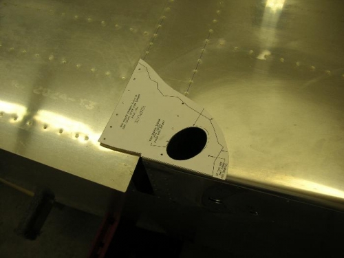 Template to mark opening