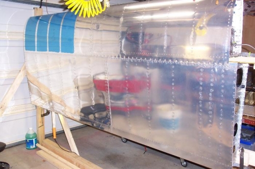 Left wing top skin done