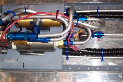 Note the wiring to the fuel pump and the fuel flow sensor