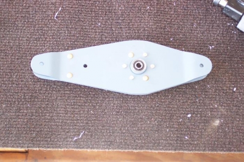 Elevator horn riveted.