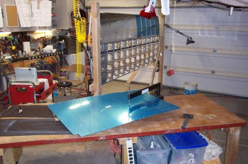 Dimpling the inboard top skin